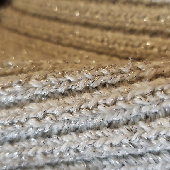 BLUE RED CREAM STRIPED COLOR BLOCKED SWEATER SILVER SPARKLE ACCENT CABLE KNIT - Picture 3 of 7